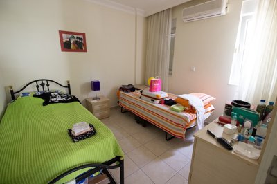 Bargain Side Apartment - Town Centre - Bedroom 2