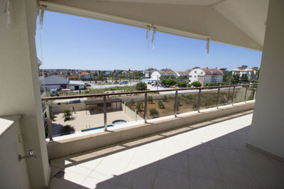 Immaculate Sea View Penthouse - Side - Distant sea views