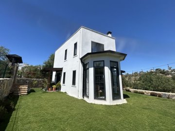 1 - Güvercinlik, Villa