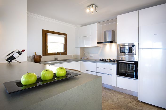 Image No.15-3 Bed Villa for sale