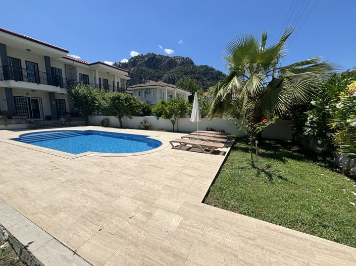 Image No.20-2 Bed Villa for sale