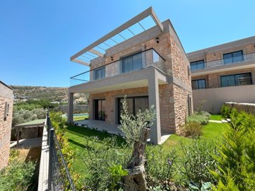 A Beautiful Duplex Villa In Bodrum For Sale - Duplex stone villa with garden and private pool