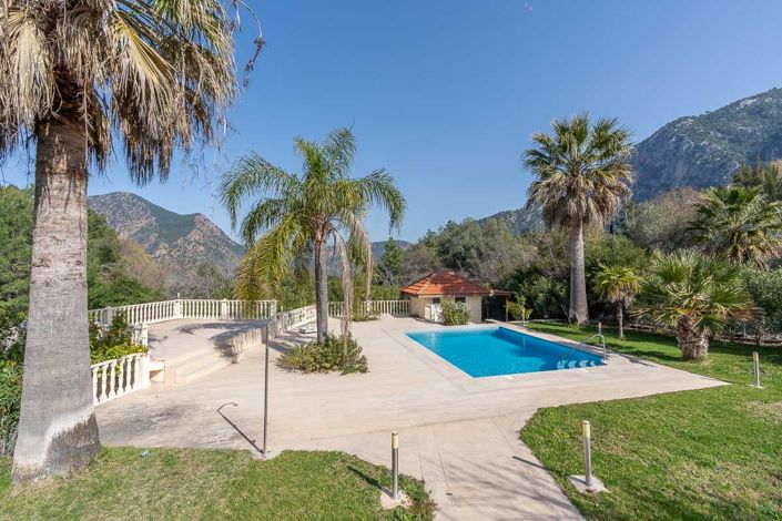 Image No.23-Villa de 4 chambres à vendre à Akkaya