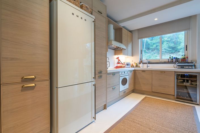 Image No.10-3 Bed Apartment for sale