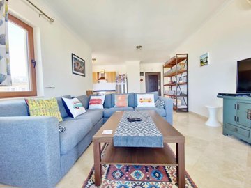 Superb Terrace Apartment In Bodrum For Sale - View from the lounge to the kitchen