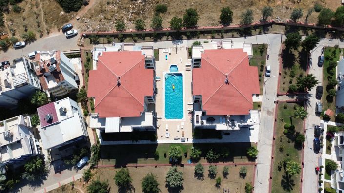 Image No.24-3 Bed Apartment for sale