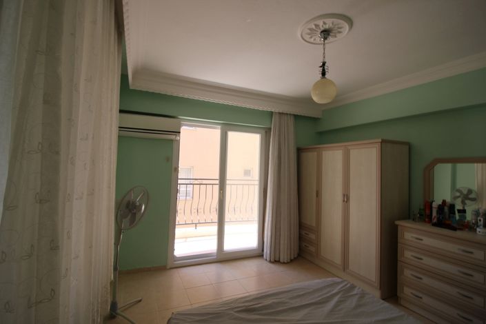 Image No.10-2 Bed Apartment for sale