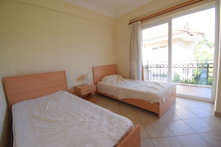 Image No.14-3 Bed Villa for sale