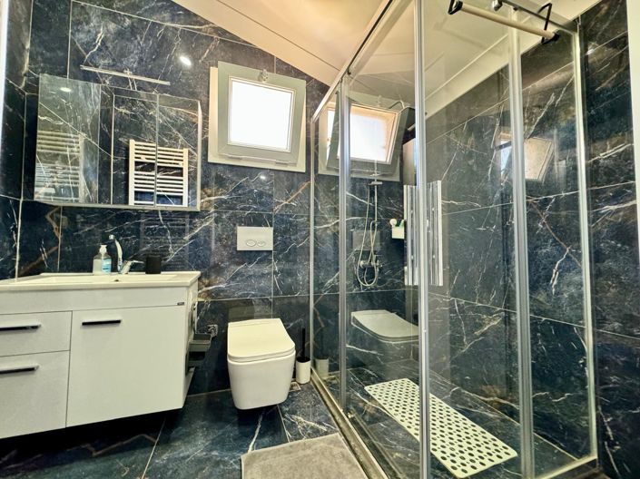 Image No.23-3 Bed Villa for sale