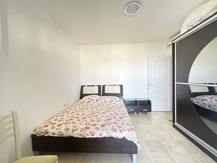 Image No.10-3 Bed Villa for sale