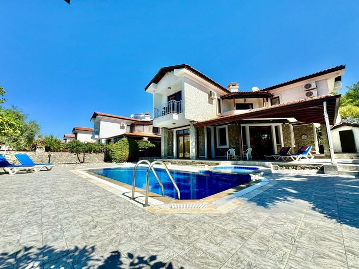 Image No.26-4 Bed Villa for sale