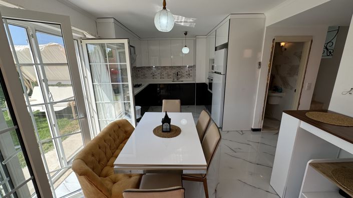 Image No.2-3 Bed Penthouse for sale