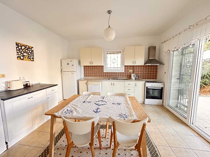 Image No.15-4 Bed Apartment for sale