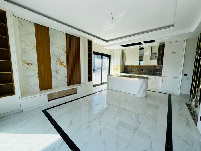 Image No.4-Villa de 4 chambres à vendre à Kusadasi