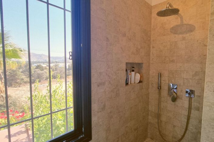 Image No.20-3 Bed Villa for sale