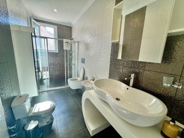 An Expansive Duplex Property For Sale In Fethiye – Upper floor main family bathroom