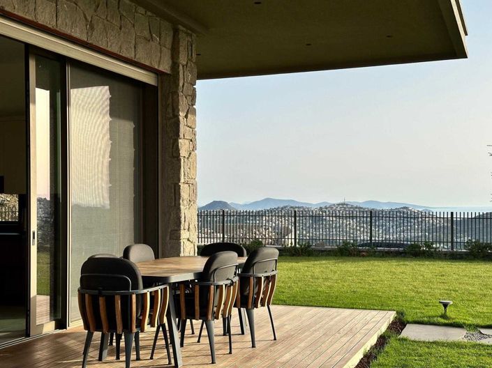 Image No.10-3 Bed Villa for sale