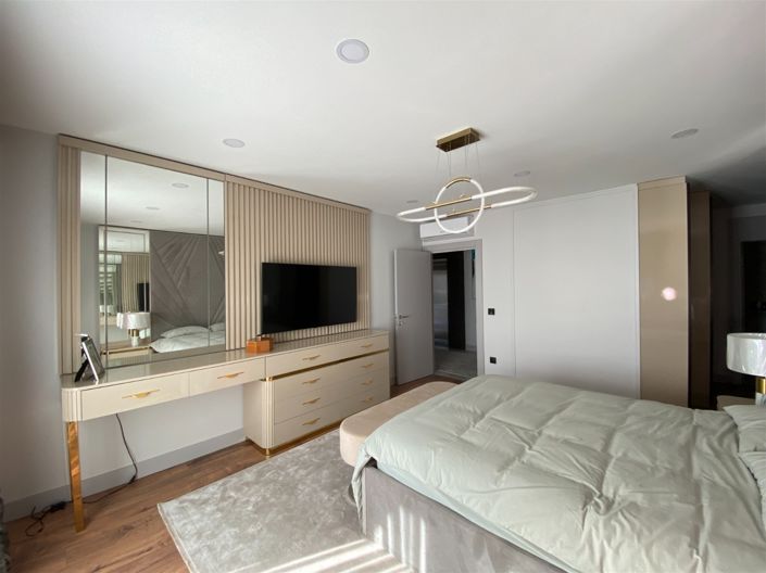 Image No.20-6 Bed Villa for sale