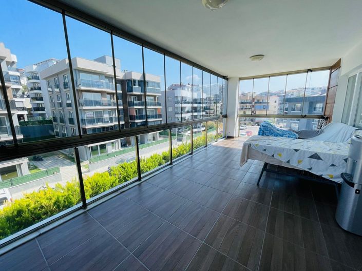 Image No.13-3 Bed Apartment for sale