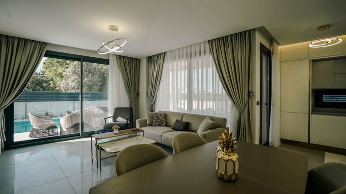 Image No.8-3 Bed Villa for sale