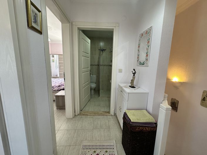 Image No.13-3 Bed Villa for sale