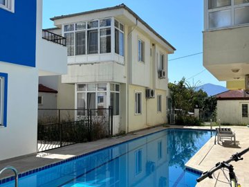 A Fully Furnished Duplex Apartment in Dalyan For Sale - Pool and sunbathing terrace