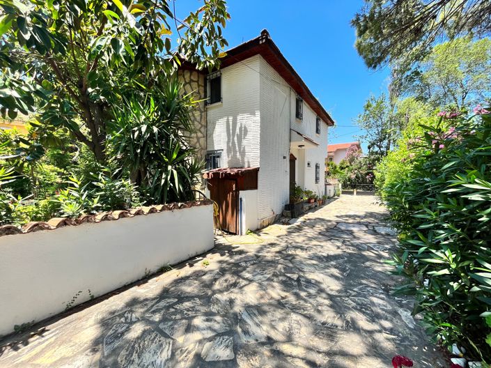 Image No.21-3 Bed Villa for sale