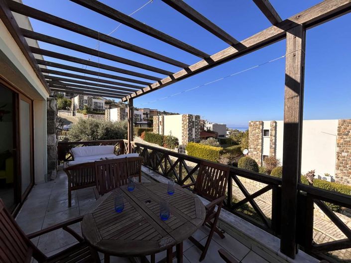 Image No.17-2 Bed Apartment for sale