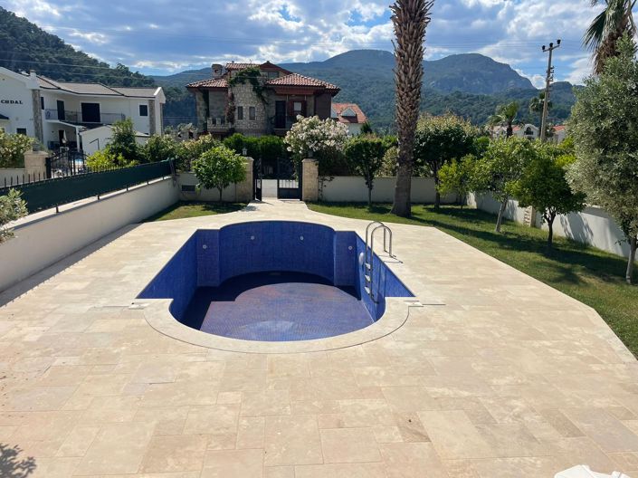 Image No.3-2 Bed Villa for sale