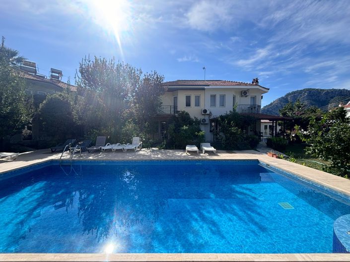 Image No.1-Villa de 3 chambres à vendre à Dalyan