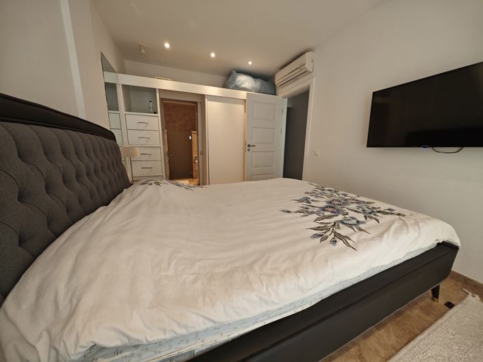 Image No.11-3 Bed Villa for sale