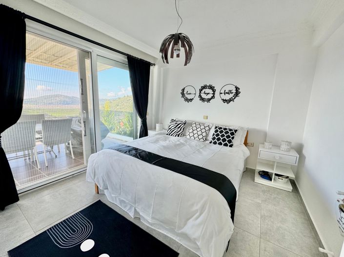 Image No.22-5 Bed Villa for sale