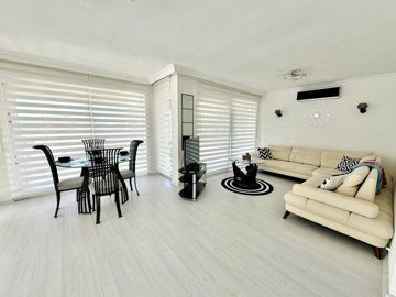 Blissful Detached Villa For Sale In Uzumlu, Fethiye - Lounge and dining areas