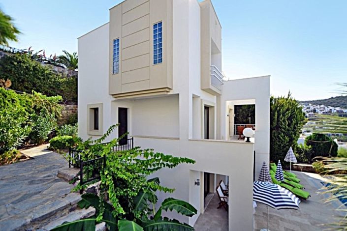 Image No.4-3 Bed Villa for sale