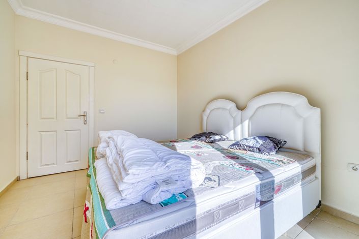 Image No.20-2 Bed Apartment for sale