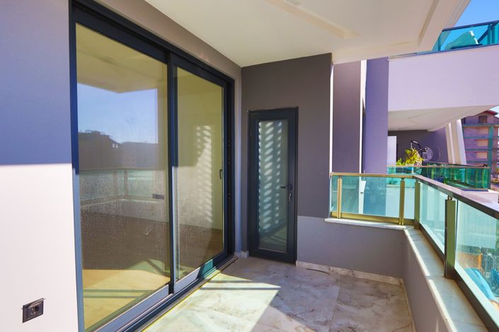 Image No.12-2 Bed Apartment for sale