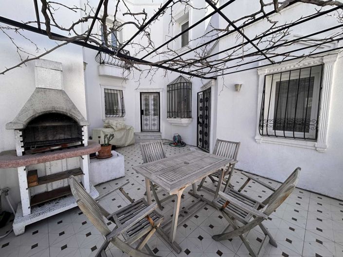 Image No.4-4 Bed Villa for sale