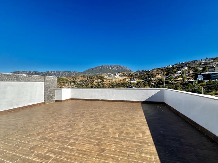 Image No.21-3 Bed Villa for sale