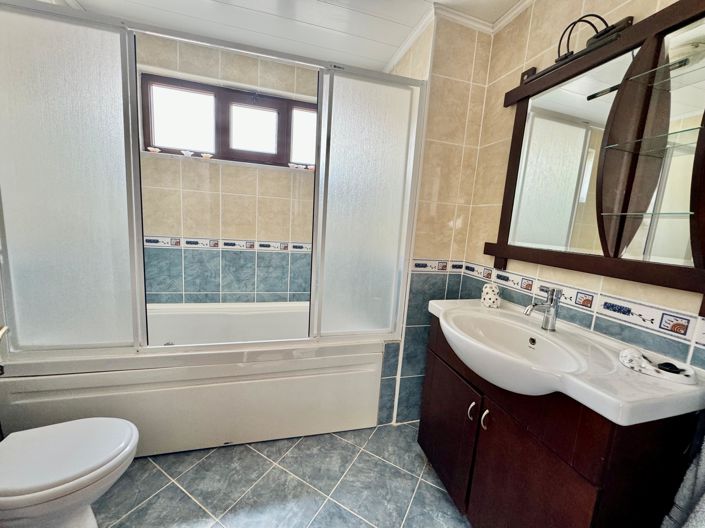 Image No.16-4 Bed Villa for sale