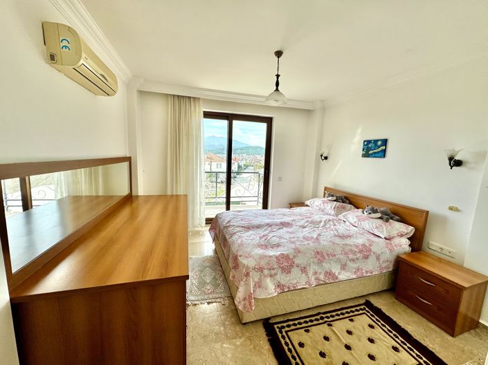 Image No.17-4 Bed Villa for sale