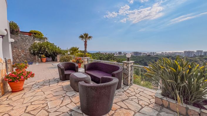 Image No.6-3 Bed Villa for sale