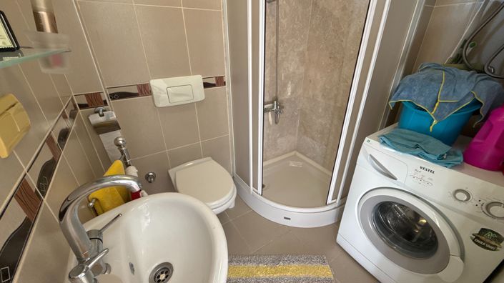 Image No.18-2 Bed Apartment for sale