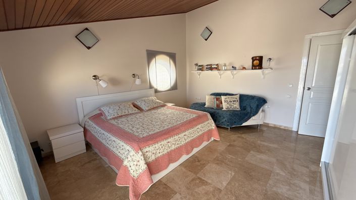 Image No.13-3 Bed Penthouse for sale