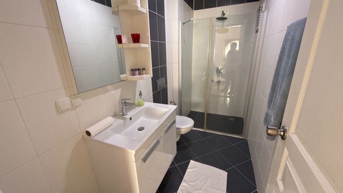 Image No.17-3 Bed Penthouse for sale