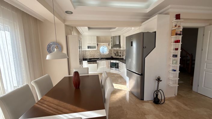 Image No.5-3 Bed Penthouse for sale