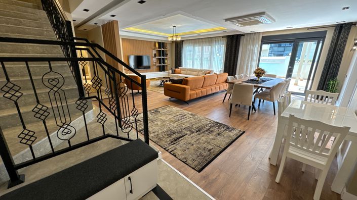 Image No.5-6 Bed Villa for sale