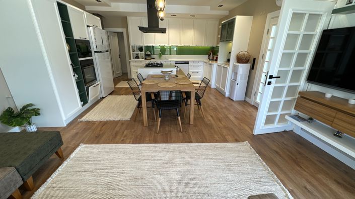 Image No.7-6 Bed Villa for sale