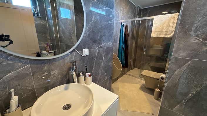 Image No.20-2 Bed Villa for sale