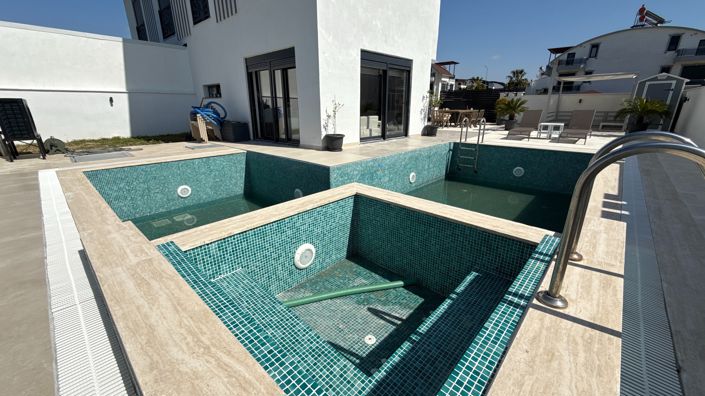 Image No.21-2 Bed Villa for sale