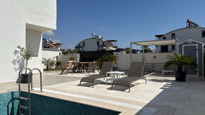 Image No.23-2 Bed Villa for sale